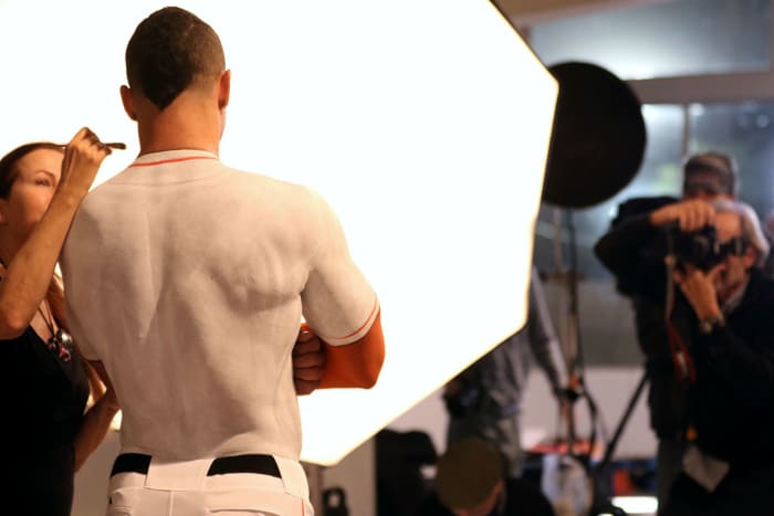 Giancarlo-Stanton-body-paint-X159267_TK1_1782.jpg